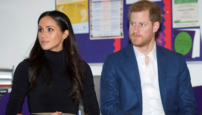 Harry dan istrinya Meghan Markle telah menyatakan keprihatinannya kepada Spotify atas kesalahan informasi COVID-19 di platformnya