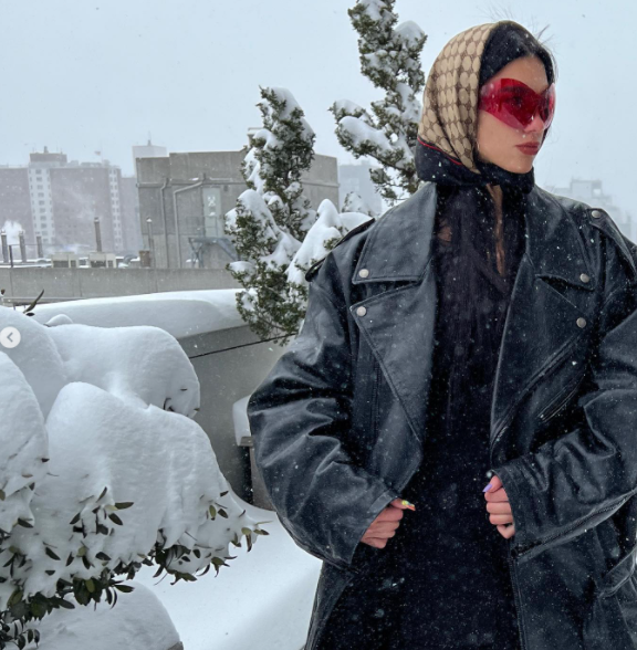 Dua Lipa poses in heavy New York snowfall: ‘everything is totally fine’