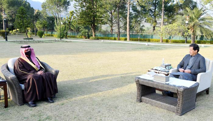 Minister for InteriorPrince Abdulaziz bin Saud bin Nayef bin Abdulaziz Al Saud (L) called on Prime Minister Imran Khan in Islamabad on February 7, 2022. — PID