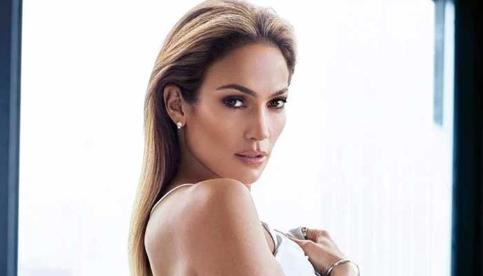 Jennifer Lopez puts her incredible curves on display as she graces a magazine cover