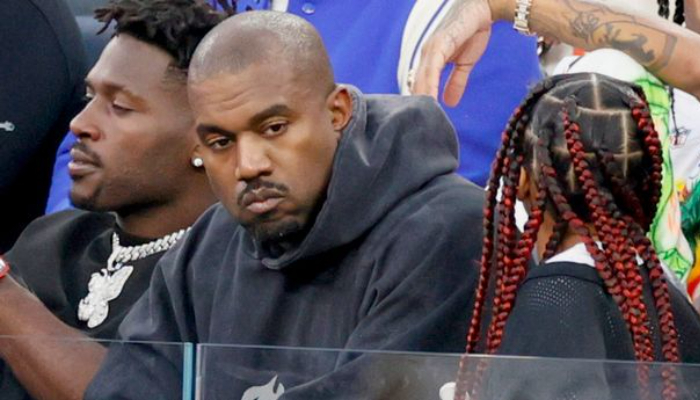 Thousands of fans booed Kanye West during this years Super Bowl when he appeared on the jumbotron