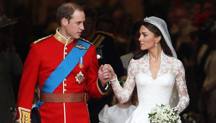 Kate Middleton broke down in tears on wedding day after her top secret leaked