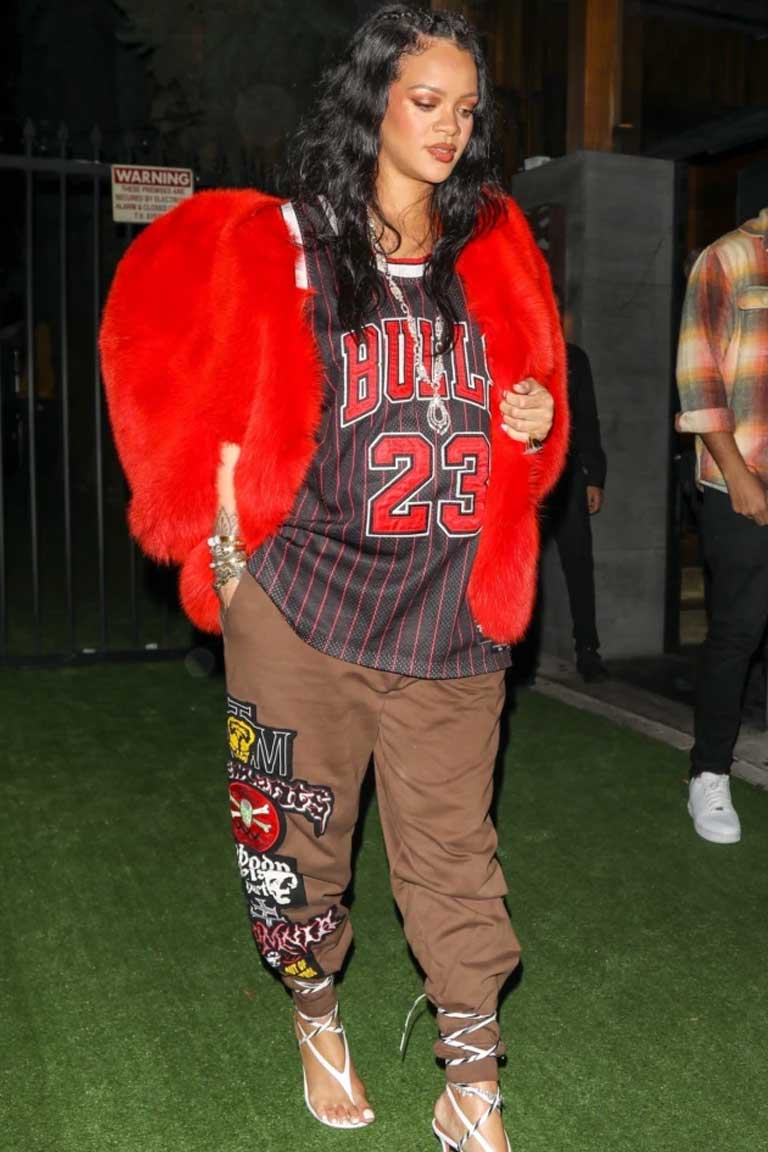 Rihanna leaves onlookers spellbound with her chic appearance in LA