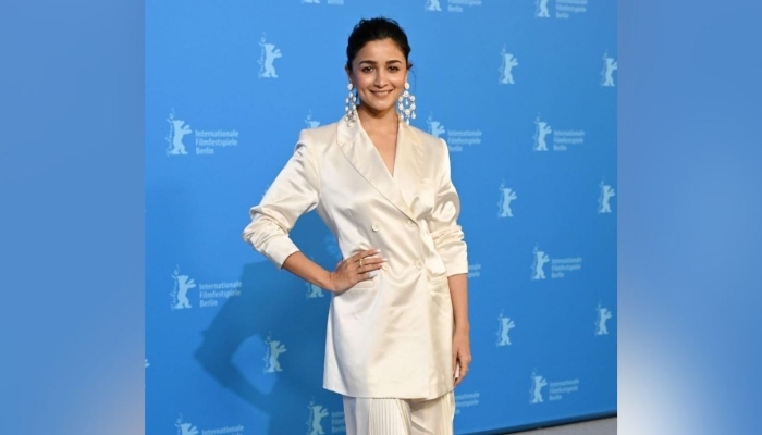 Alia Bhatt walks in style at Berlin Film Festival, strikes iconic ‘Gangubai Kathiawadi’ pose