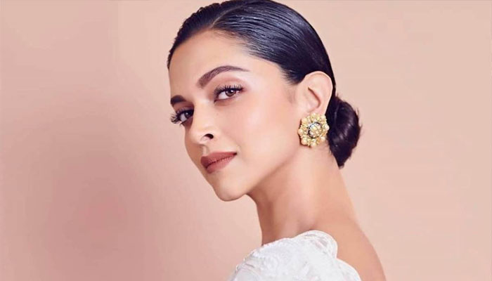 Deepika Padukone spills the beans on Amitabh Bachchan starrer ‘The Intern’ shooting