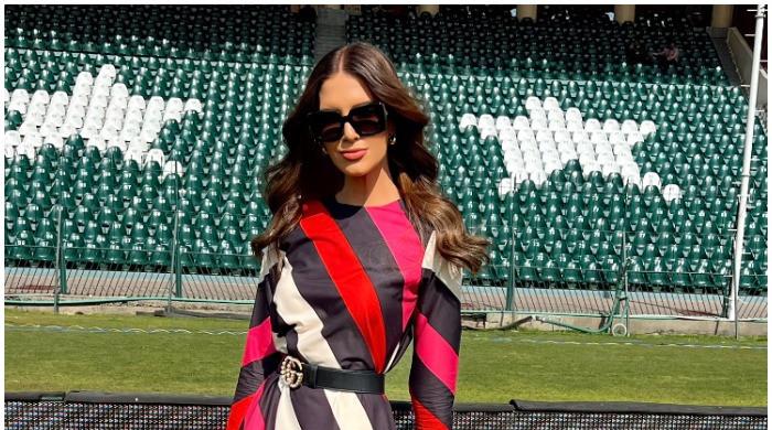 PSL 2022: Erin Holland enjoys 'colorful' Sunday in chic dress