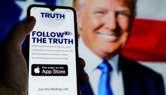 Donald Trumps Truth Social app is available for download on Apple Incs app store. Photo:File