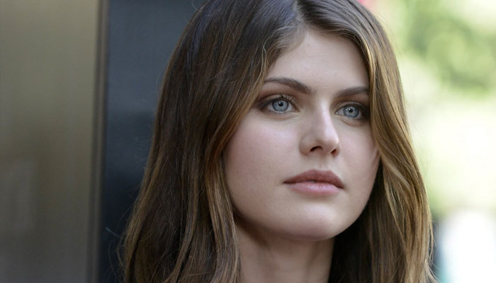 Alexandra Daddario’s house targeted by a man with loaded weapon: reports