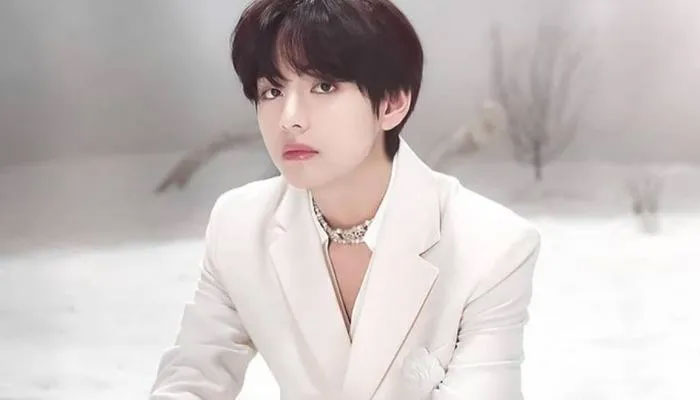 BTS’ V’s quarantine ends as he recovers from COVID-19. He’ll ‘return to his daily activities,’ says agency