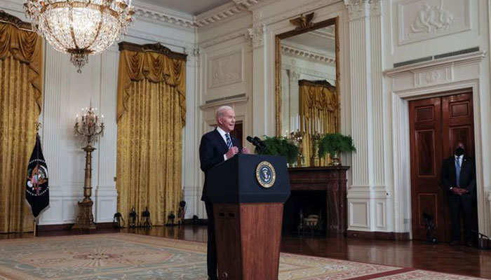 Biden unveils sanctions to turn Putin into 'pariah' 2 Following Russias attack on Ukraine, US President Biden announces severe economic sanctions for Russia. Agencies