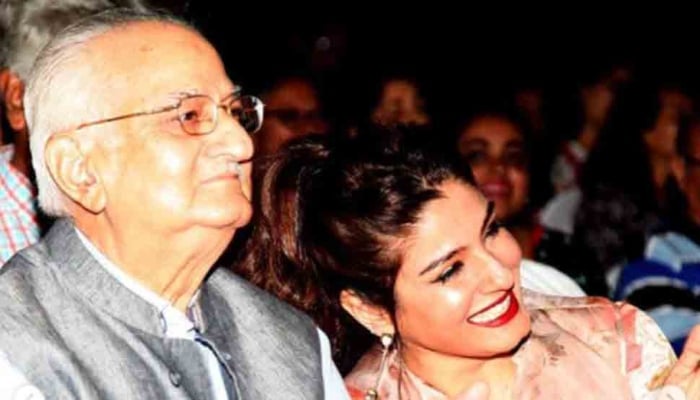 Raveena Tandon receives a condolence letter from Indian PM Modi after father’s death