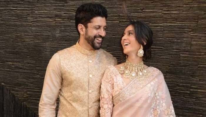 Farhan Akhtar and Shibani Dandekar drop glimpses from their civil wedding, see pics