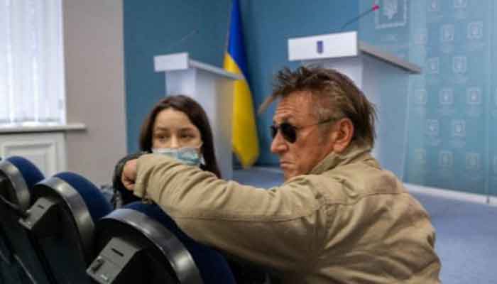 Sean Penn issues statement from Ukraine