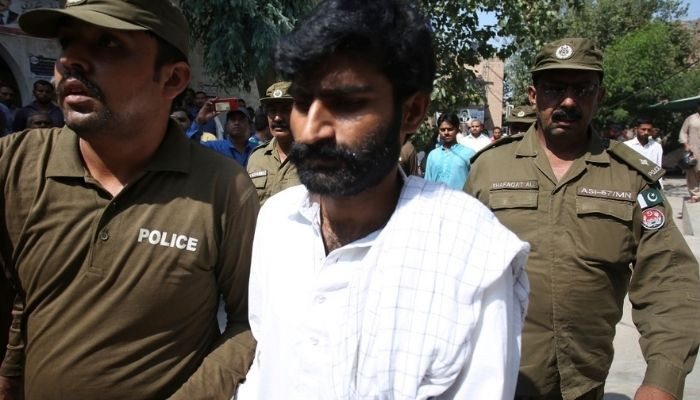 Actor Osman K Butt challenges acquittal of Qandeel Baloch's brother in SC - Vimarsana News