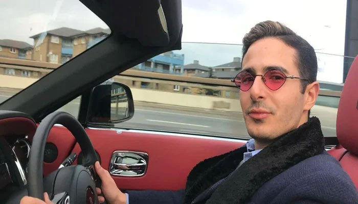 'Tinder Swindler' Simon Leviev sued by diamond tycoon 'fraud' calls dad - Vimarsana News