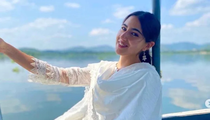 Sara Ali Khan takes fans on ‘beautiful Bharat’ tour in latest travel vlog