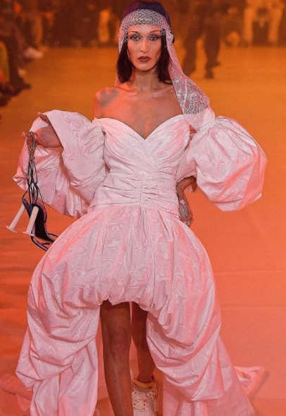 Kendall Jenner, Gigi and Bella Hadid drop jaws at Paris Fashion Week: pics