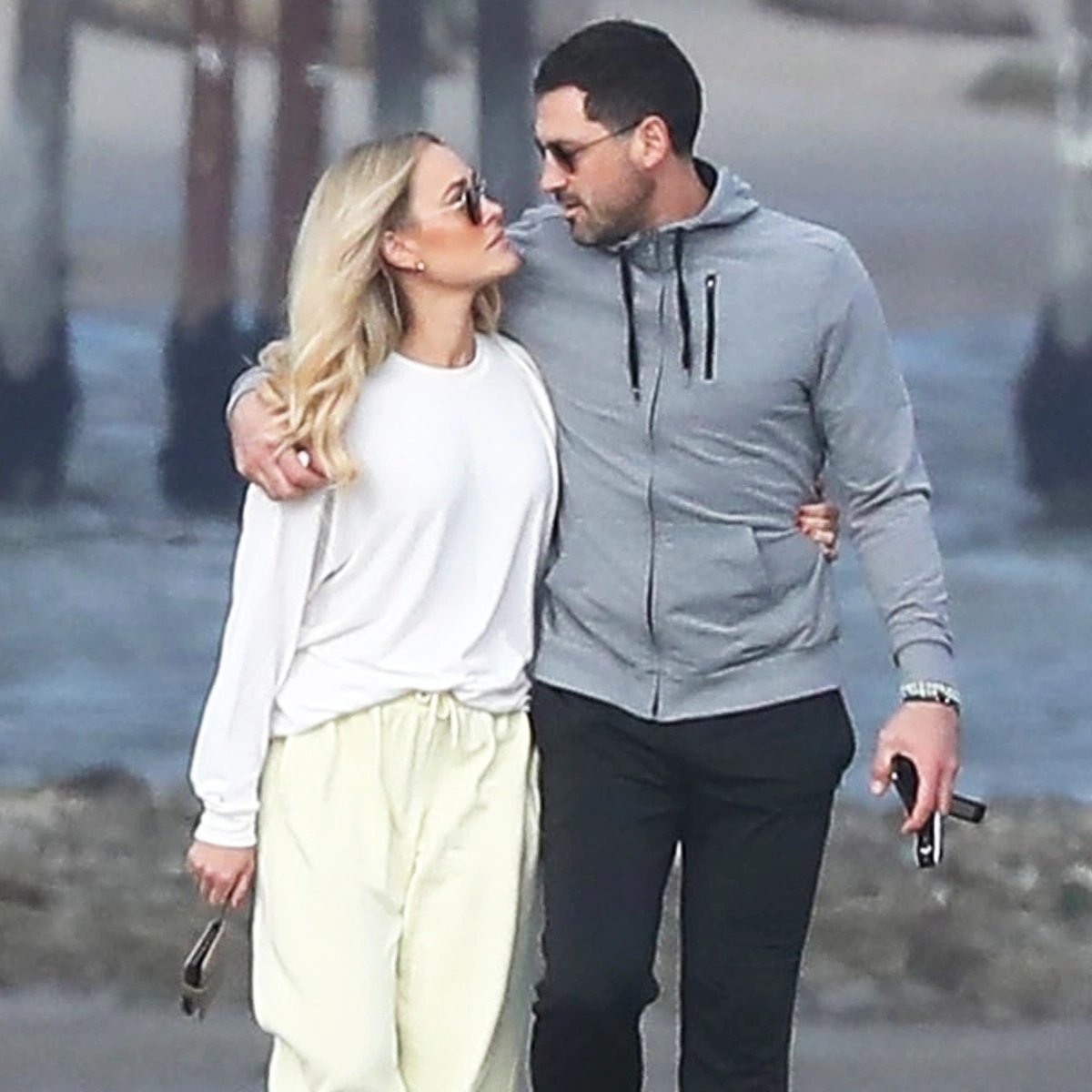 Maksim Chmerkovskiy enjoys beach walk with wife Peta Murgatroyd after escape from Ukraine