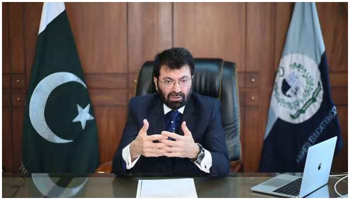 Our education system can produce neither good students nor good citizens: HEC chairman