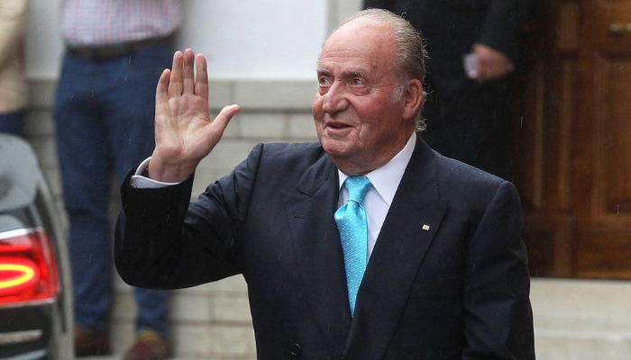El ex rey de España solo puede visitar España «periódicamente», y vivirá en Emiratos Árabes Unidos