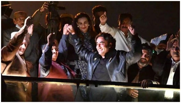 PPP Chairman Bilawal Bhutto-Zardari addresses Awami March at D-Chowk. Photo: Twitter