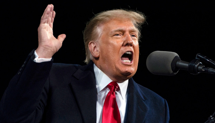 A plane carrying former U.S. President Donald Trump made an emergency landing on Saturday