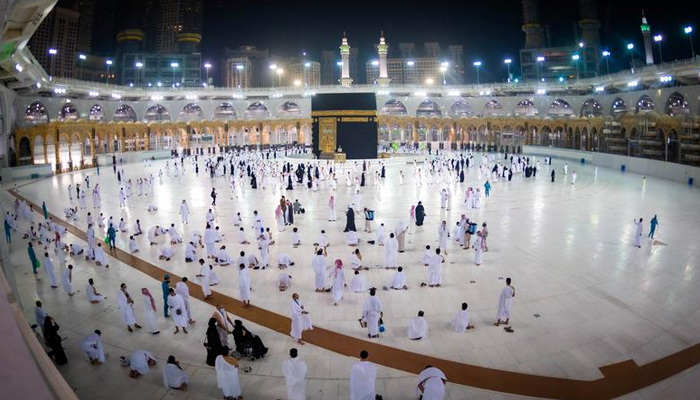 Muslims, keeping a safe social distance, perform Umrah at the Grand Mosque after Saudi authorities ease the coronavirus disease (COVID-19) restrictions, in the holy city of Mecca, Saudi Arabia, October 4, 2020. — Reuters
