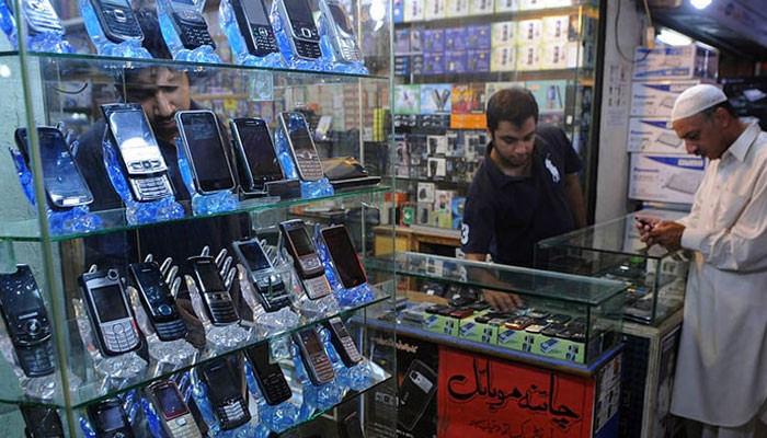SOP baru jual beli handphone di Karachi