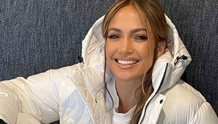 Chris Pratt praises Jennifer Lopez