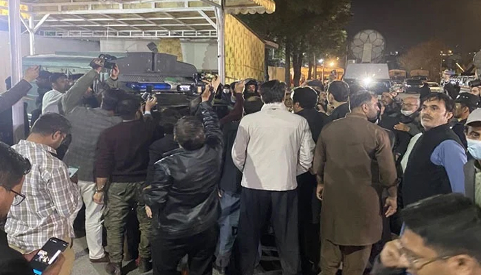 Chaotic scenes outside the Parliament Lodges in Islamabad as the police entered the building to arrest Ansar-ul-Islam workers, on March 10, 2022. — Twitter