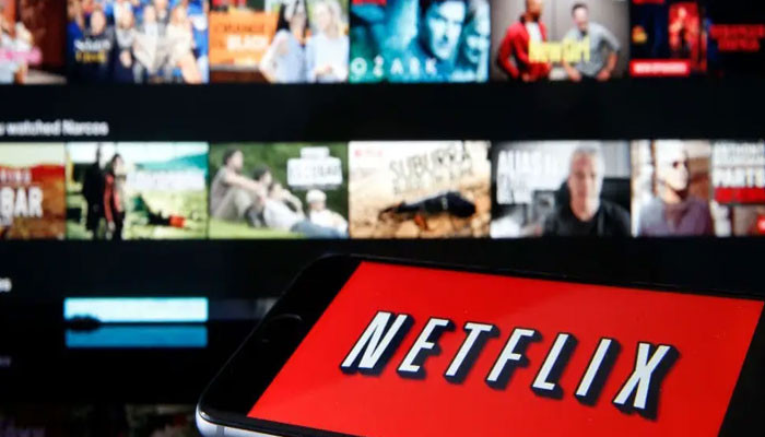 Netflix akan membebankan biaya tambahan kepada pengguna untuk berbagi kata sandi secara ilegal ke teman, kerabat