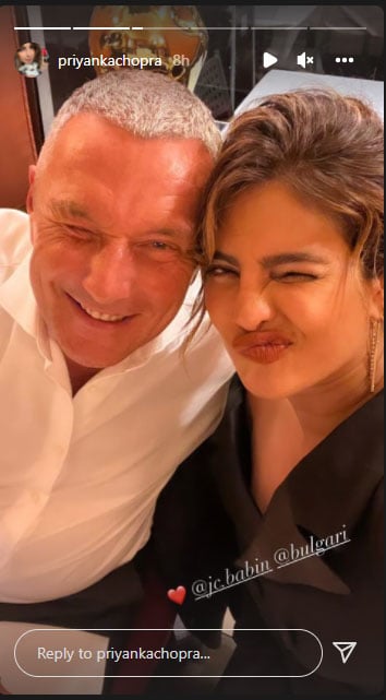 Priyanka Chopra drops a selfie as she flies back home