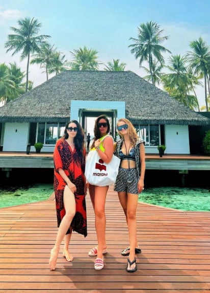 Kareena Kapoor is setting the temperature high in pictures from Maldives