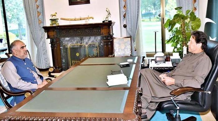 No-confidence motion: PM Imran Khan directs NA speaker to move ECP against PTI dissidents