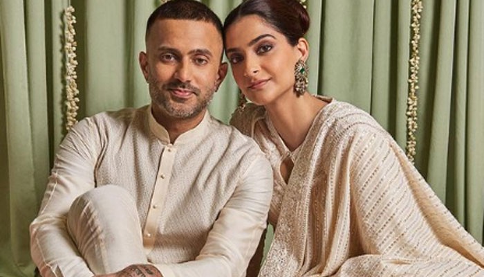 Sonam Kapoor expecting first child with husband Anand Ahuja