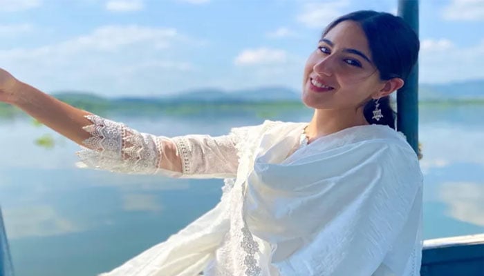 Sara Ali Khan’s intense workout routine is major Monday motivation: