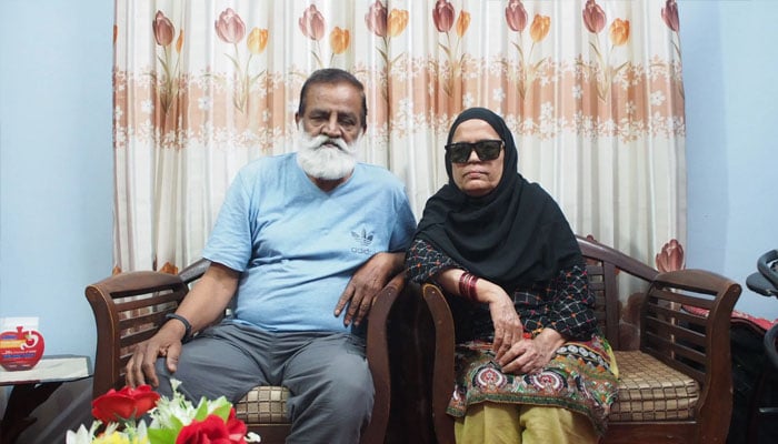 Master Afzal Hussains son-in-law and daughter. Photo — Jang