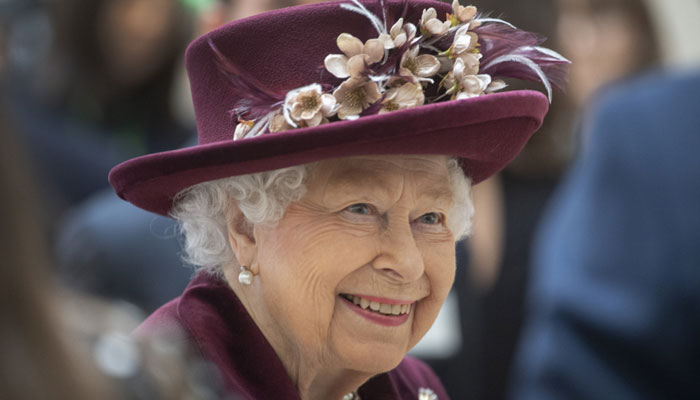Queen Elizabeth may miss state opening of British parliament