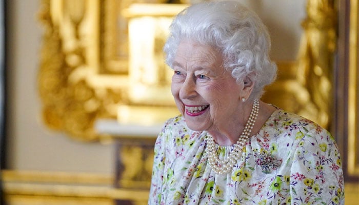 Buckingham Palace shares latest photos of Queen Elizabeth