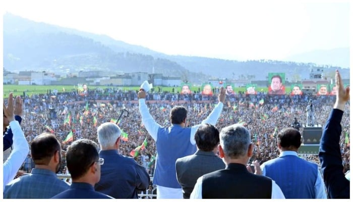 Prime Minister Imran Khan speaking during a jalsa in Mansehra, Khyber Pakhtunkhwa, ahead of the no-confidence motion. — Facebook/Imran Khan