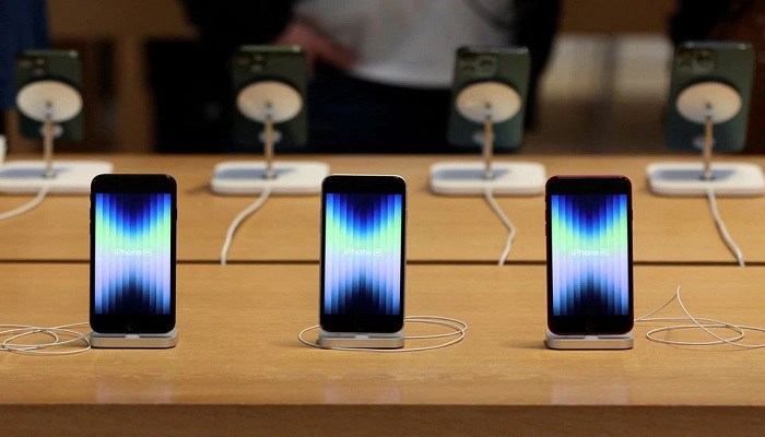 The new Apple iPhone SE is displayed at the Apple Store on 5th Avenue shortly after it went on sale in Manhattan in New York City, New York, U.S., March 18, 2022. —Reuters.