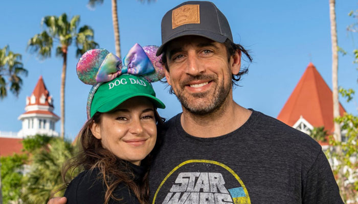 Aaron Rodgers needs to fix his attitude before Shailene Woodley gets back with him