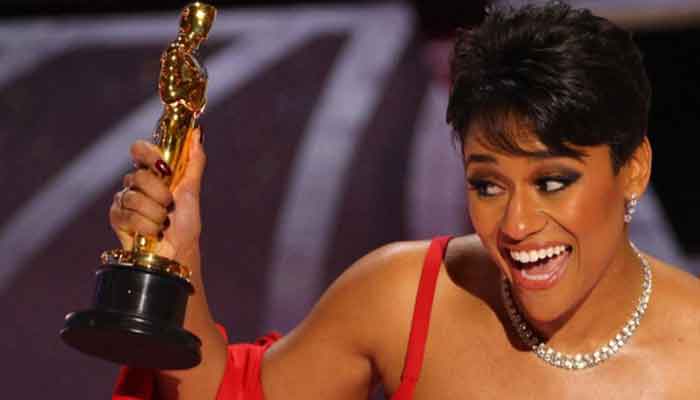Ariana DeBose wins best supporting actress Oscar for 'West Side Story' 2 Ariana DeBose wins best supporting actress Oscar for West Side Story