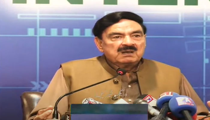 Interior Minister Sheikh Rasheed addresses a press conference in Islamabad. — Geo News screengrab