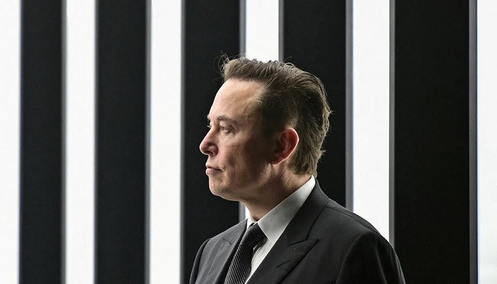 Elon Musk berencana membangun platform media sosial baru