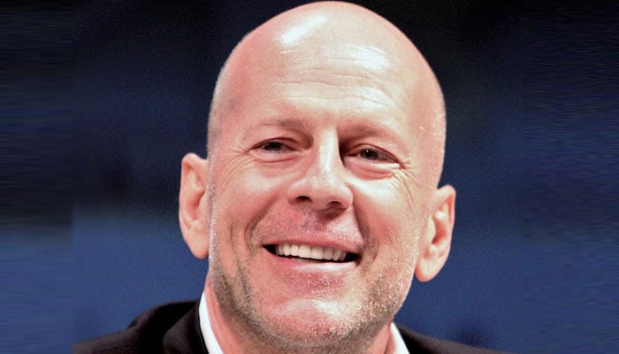Bruce Willis leaves fans crying as he quits acting after devastating brain disorder diagnosis