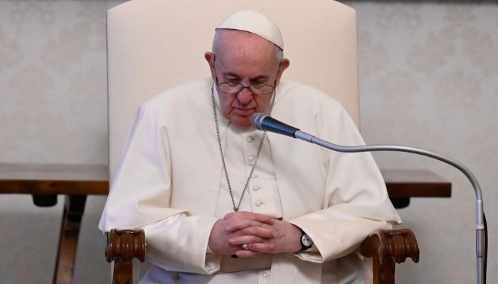 Permintaan maaf bersejarah Paus, mengungkapkan penyesalan atas pelecehan di sekolah yang dikelola gereja