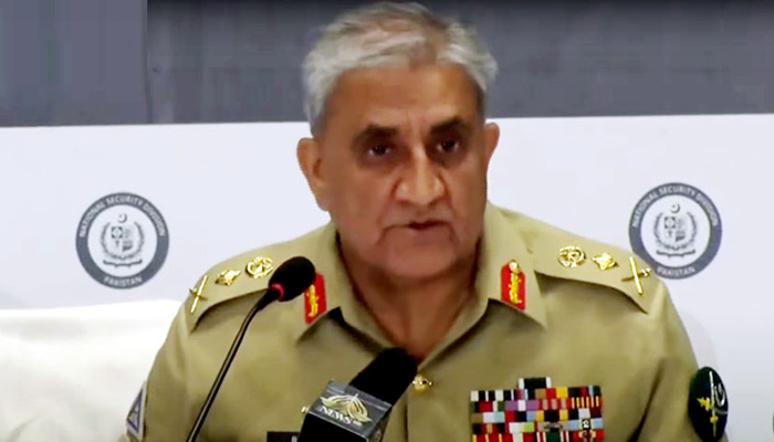 Chief of Army Staff (COAS) General Qamar Javed Bajwa has said Pakistan does not believe in camp politics and seeks to expand and broaden its ties with both China and the United States.-Radio Pakistan
