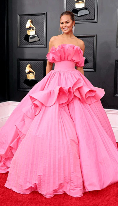 Grammys 2022: The best dressed celebs at the red carpet