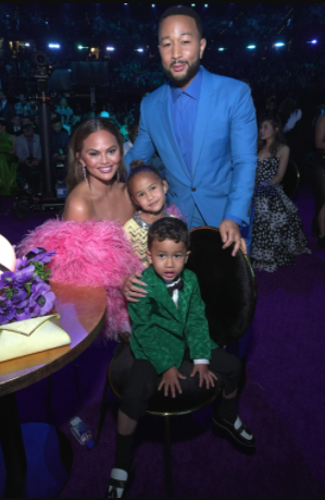 2022 Grammys: Chrissy Teigen’s adorable selfie with Luna, Miles sends fans in awe